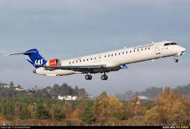 This aircraft flies solely with 88 seats of economy class. Ei Fpr Sas Scandinavian Airlines Cityjet Canadair Cl 600 Crj 900 At Trondheim Vaernes Photo Id 977816 Airplane Pictures Net