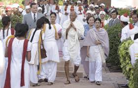 Résultat de recherche d'images pour "le dernier vice roi des indes"