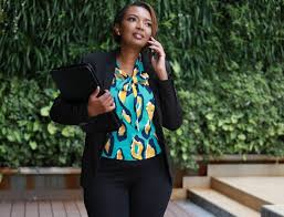Many have been left with many questions than answers where they have gone ahead asking whether the two are still dating even after samidoh apologized to his wife and the fans. Karen Nyamu Is Ready To Give Samidoh S Wife 1 Million Cash