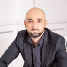 How to Manage Ambiguity in Projects Effectively