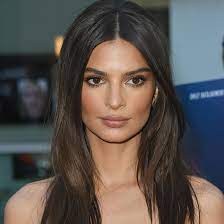 Das schneiden von haaren gleich. Stufenschnitt Lange Haare Diese Frisur Fur Fashion Girls Cosmopolitan
