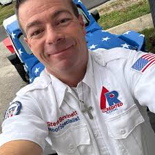 Alan Arakaki's Instagram, Twitter & Facebook