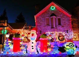 That's why we spend every day of a year on christmas. This Montreal Home Will Turn Into A Epic Christmas Display Listed