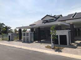 Looking for a property in shah alam or any area in klang valley? For Rent Untuk Sewa Single Storey Terrace House Rumah Teres Setingkat Seksyen 29 Shah Alam Near Kota Kemuning Property Rentals On Carousell