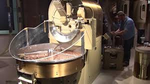 1) fully automatic coffee machine with plastic housing 2) grind coffee bean instantly and completely. Starbucks Is Bringing Oat Milk Lattes To The Midwest Cnn