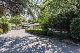 Whether you're looking to move to a neighborhood with more space for your growing family, or need a break from the buzzing city of toronto, richmond hill is a great place. Paddocks Rental Townhouses 10460 No 3 Bath Road Richmond B C Aptrentals Net