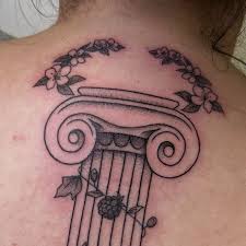 Tattooed this lovely couple from out of state today🌹🌻 thank you Lisa and  Lora for stopping by and putting your trust in me 🙏🏼 I hope to see y'all  again soon!! @lora.nance @