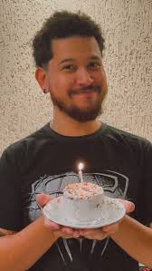 Happy birthday to me 🎂, 2.8 com louvor. Toda energia pra conquistar o  mundo.