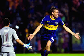 Rossi, capaldo, lópez, izquierdoz, fabra, medina, varela, almendra, obando, tevez. Boca Juniors V S Lanus The Final Tournament 2014 In Buenos Aires