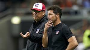 El 'mono' burgos dejará el atlético a final de temporada. Atletico Madrid Mono Burgos Considers His Coaching Career He Could Split From Simeone Marca In English