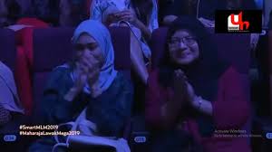 Kita bersiaran selama satu jam secara eksklusif.pertarungan komedi kembali lagi minggu ini. Maharaja Lawak Mega 2019 Minggu 5 Smart Youtube