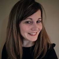 Laura Peace's Instagram, Twitter & Facebook