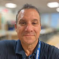 I need suggestions for cafeteria behaviors. Students have a 30 minute lunch  in the cafeteria while their teachers have their own lunch. Students are  extremely loud, can't stay in their seats, it's