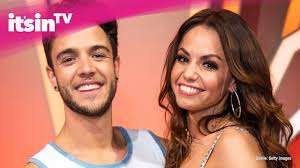 Ihre fans können es nicht lassen. Christina Luft Luca Hanni Sanger Bringt Der Tanzerin Schweizerdeutsch Bei Youtube