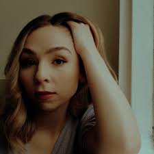 Lisa Wright: albums, songs, concerts