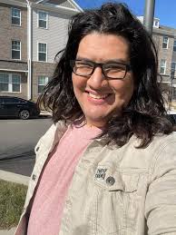 Who here actually likes what you do for a living?