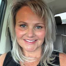 What hair color and length makes me look younger?