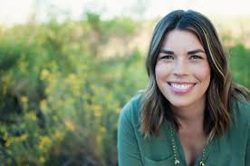 Art & Life with Leslie Winans