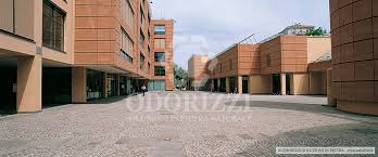 Inoltre, trova nelle vicinanze banca a parma. Banca Popolare Lodi Lodi Italy