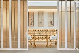 美容院装修设计 美容院效果图 美容院装修风格 美容院 in 2021 home decor room divider room