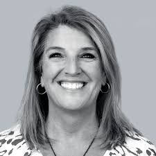 We are pleased to announce that Suzanne Martin will be featured in the Top  100 Innovators & Entrepreneurs magazine. Suzanne is the founder and CEO of  RealSpot, a democratizing influencer, marketing for