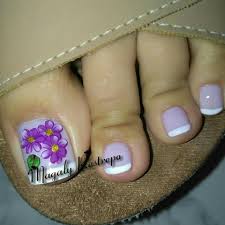 Después, elige entre los mejores diseños de uñas con puntos, rayas, figuras, lazos, corazones… en el mundo de hoy la vida es agitada y hay cosas que se espera de nosotros. Disenos Figuras Imagenes De Unas Para Pies Disenos De Unas Portizaz