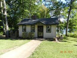 If you're looking for a relaxing, rustic getwaway, lodges and cabins in chickasaw country can provide the perfect place to stay. Chickasaw Cabins Cabin