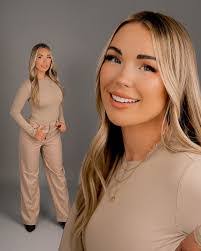 Kelly Kay's Instagram, Twitter & Facebook