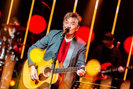 'we willen de mensen natuurlijk niet misleiden', zegt johnny hendrickx, manager van coverband feel good. Concerten Bart Peeters In De Roma In 5 Minuten Uitverkocht Extra Optreden Woensdag 13 Oktober Antwerpen Hln Be