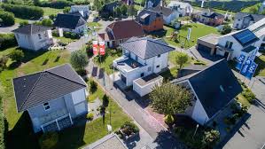 Jens spahn (born 16 may 1980) is a german politician currently serving as federal minister of health in the fourth merkel cabinet. Villen Apartments Hauser So Wohnen Merkel Spahn Co
