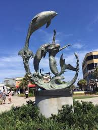 Bring elegance into your home or office with this stunning single dolphin sculpture. Goddess Of The Sea Visbal Wikipedia