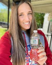 Jeff Gravatt's Instagram, Twitter & Facebook