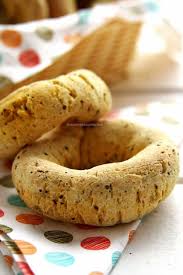 Receita De Biscoito De Polvilho Azedo Assado Crocante Biscoito De Polvilho Azedo Assado Receita Biscoito De Polvilho Polvilho Azedo E Biscoito Assado