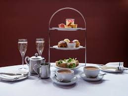 Book your stay at old bank hotel in oxford from the hotel guru's collection. Old Bank Hotel Afternoon Tea With Champagne Picture Of Old Bank Hotel Oxford Tripadvisor