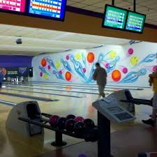 Rosenbaum is jewish, and says he was closer to religion in new york than in indiana. Amf Arc Lanes Evansville East Side 4901 Monroe Ave