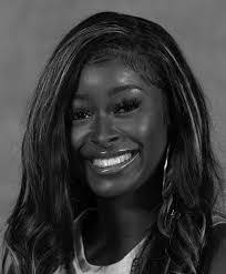 Lorraine Major's Instagram, Twitter & Facebook