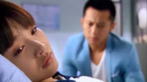 Wife collapsed and sent to hospital after knowing husband's cheating, which  left him in deep regret...