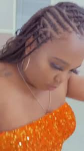 Amanda Epperson (@callmemissy94)