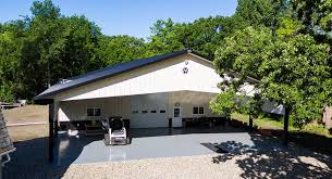Learn About The Numerous Options Morton Buildings Offers In Its Metal And Steel Garages Everything From Livi Hobby Garage Metal Buildings Metal Building Homes