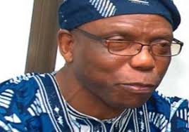 Nigerians' poor reading habit embarrassing