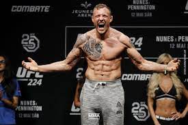 The ufc middleweight contender defeated edmen shahbazyan in the opening bout of the ufc fight night 188 main card saturday in las vegas. Jack Hermansson Darren Till Is Putting Himself In A Tough Position With Kelvin Gastelum Bout Mma Fighting