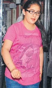 Saif Ali Khan S Daughter Sara Khan Another Style Diva In Making See Her Private Album Sara Ali Khan Saif Ali Khan Beautiful Bollywood Actress