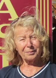 Christiane WALKER (GOLDMAN) (GUJAN MESTRAS, PARIS)