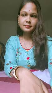 Mone pore jai sara bari moi