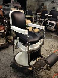 Pin By Pedro Paredes On For The Home Barber Chair Barber Chair For Sale Salon Chairs For Sale