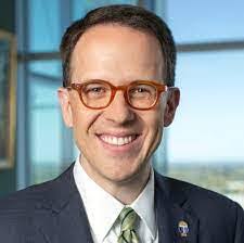 Scott Leriche's Instagram, Twitter & Facebook