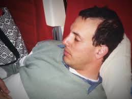 Plastic surgeon who maintained innocence for 40 years admits he threw wife  out of plane in '85