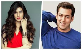 Salman khan tweeted about his next movie. Salman Khan To Romance Kriti Sanon In Kabhi Eid Kabhi Diwali Top Lead India