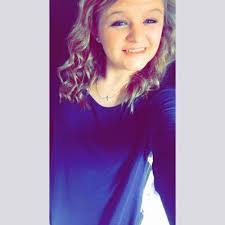 Kendra Kirkland's Instagram, Twitter & Facebook