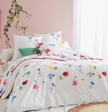 Housse de couette françoise saget 200 x 200 cm d'occasion en très bon état. Linge De Lit Bouquet Fleuri Francoise Saget Linge De Lit Decoration Maison Lit